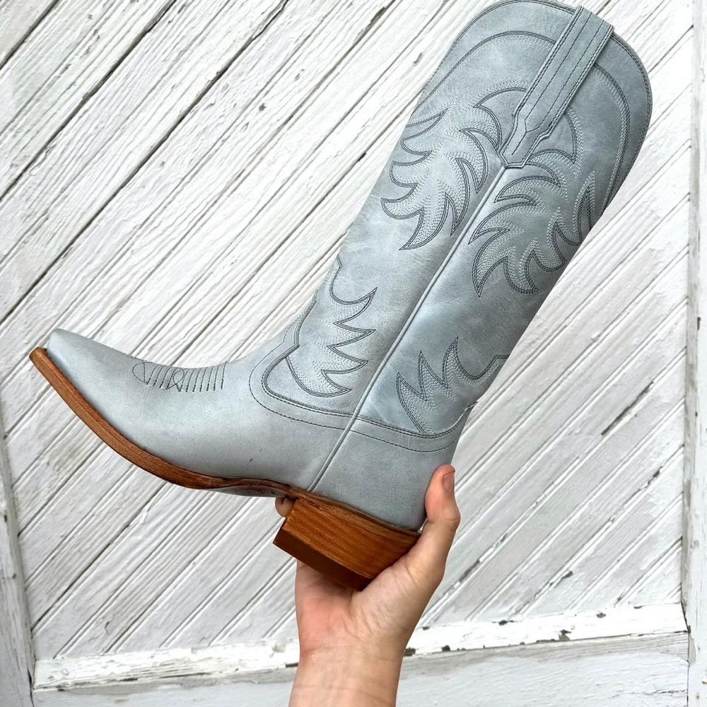 RARE Tecovas slate bovine NWT